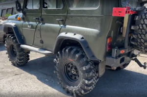 Шина класса X-TREME CST CL21М 37х12,5-16 114К