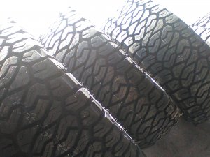 Maxxis RAZR AT-811 315/70 R17 126/123S